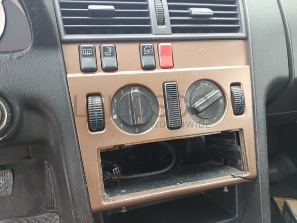 Mercedes-Benz C220 D · Ano 1994