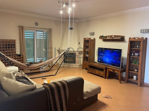 Moradia V4 com logradouro · Quinta do Conde, Sesimbra