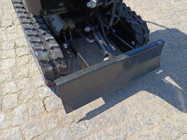 Mini Giratória JPC HT12 · Ano 2024