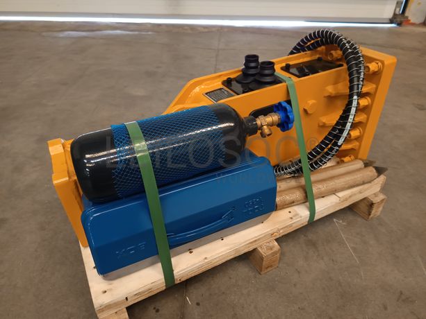 Martelo Solmek · Ano 2024