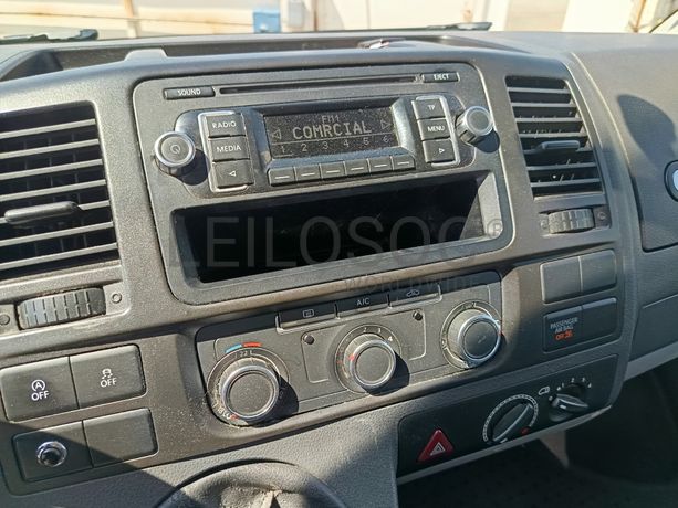 Volkswagen Kombi · Ano 2013