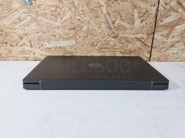 Portátil Dell Latitude 7400