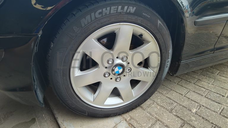 BMW 320D · Ano 2002