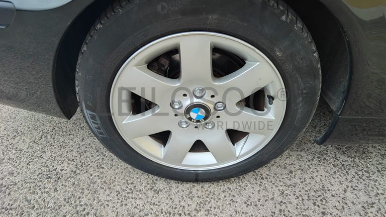 BMW 320D · Ano 2002