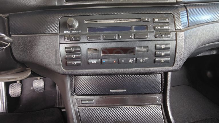 BMW 320D · Ano 2002