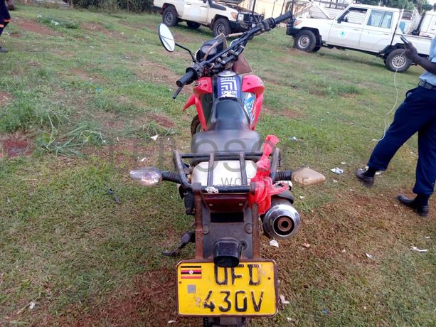 Motorcycle - Honda XL125