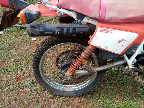 Motorcycle - Honda XL 125