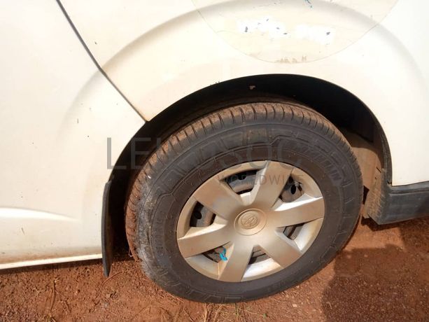 Toyota Hiace Mini Bus