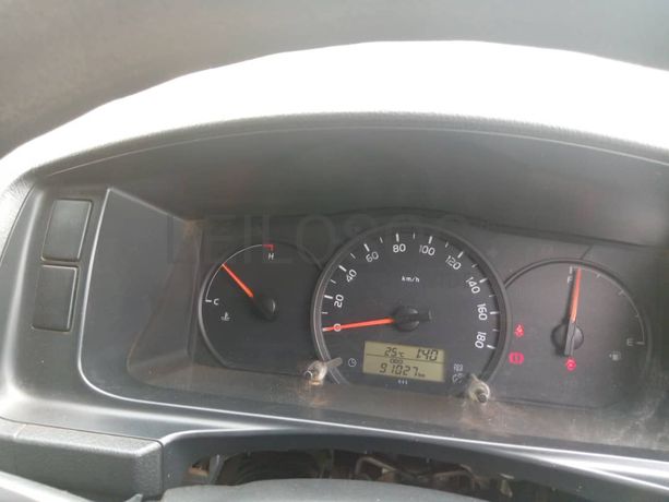 Toyota Hiace Mini Bus