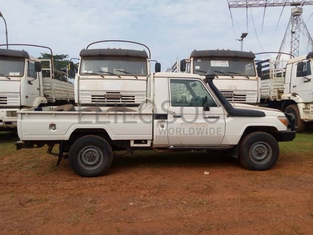 Toyota Landcruiser Hard Top HZJ76R-RKMRS 2018