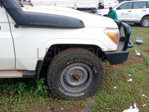 Toyota Landcruiser Hard Top HZJ76R-RKMRS 2018