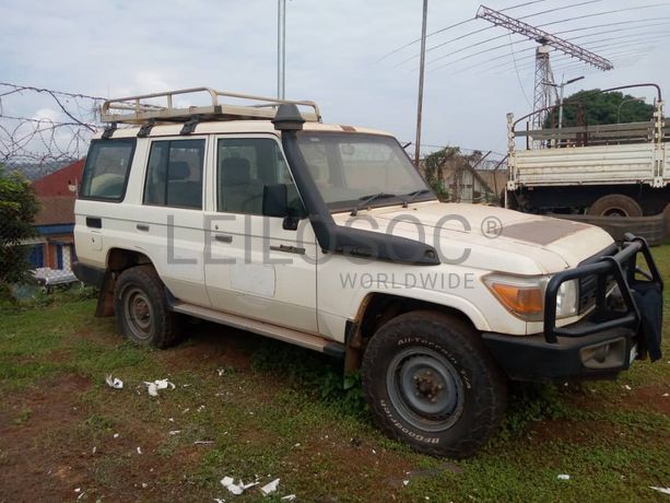 Toyota Landcruiser Hard Top HZJ76R-RKMRS 2018