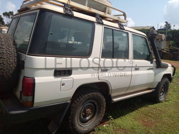 Toyota Landcruiser Hard Top HZJ76R-RKMRS 2018