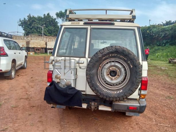 Toyota Landcruiser Hard Top HZJ76R-RKMRS 2019