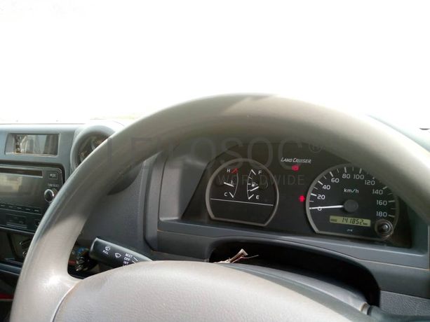 Toyota Landcruiser Hard Top HZJ76R-RKMRS 2018