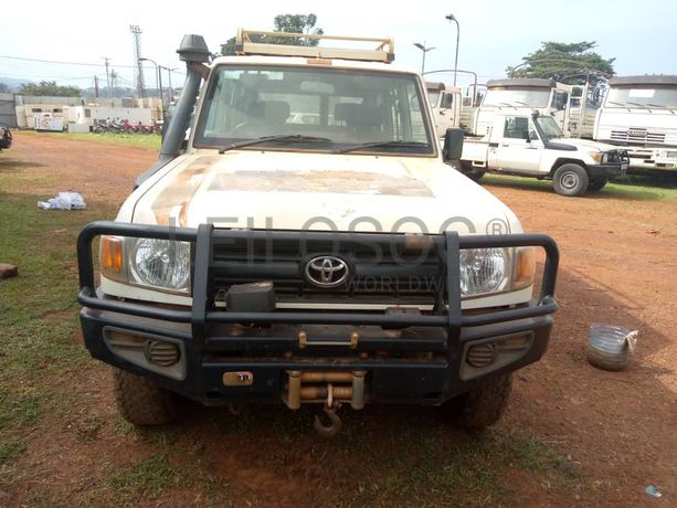 Toyota Landcruiser Hard Top HZJ76R-RKMRS 2018