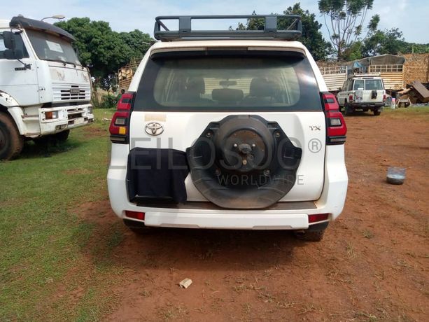 Toyota Landcruiser Prado KDJ150R-GKFEY 2017