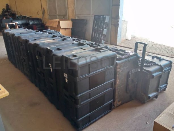 24 Equipment Carry Cases