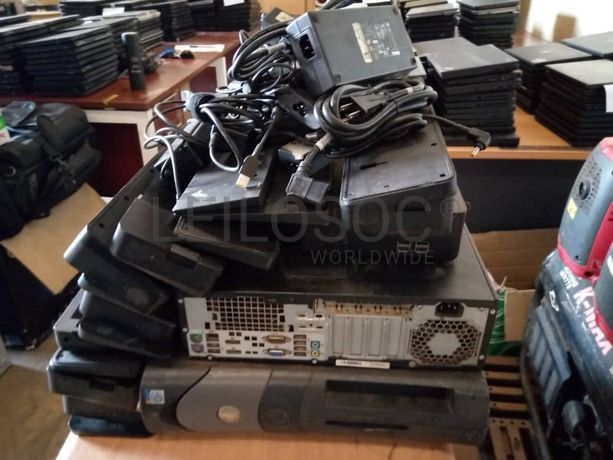 IT: Docking Stations, Laptop Cables & CPUs