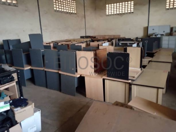 Office Tables & Desks