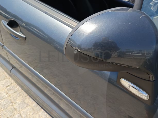 Peugeot 207 · Ano 2009