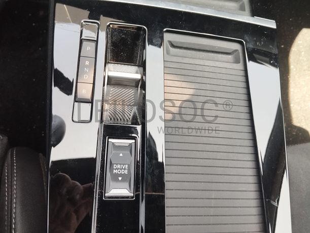 Opel Astra 1.6 Híbrido · Ano 2023