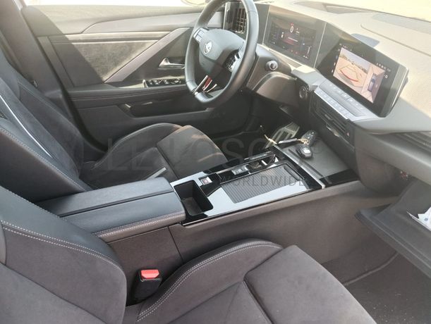 Opel Astra 1.6 Híbrido · Ano 2023