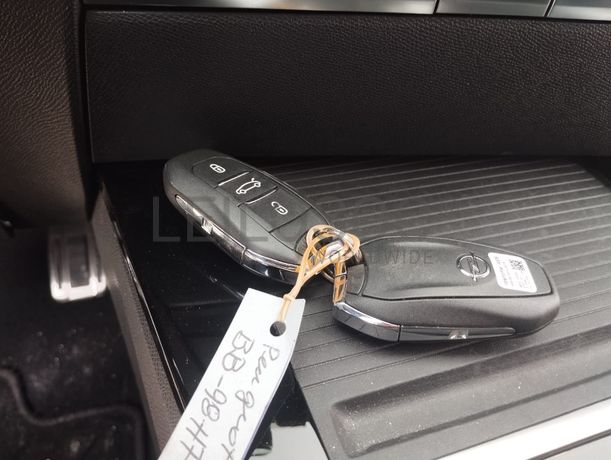 Opel Astra 1.6 Híbrido · Ano 2023