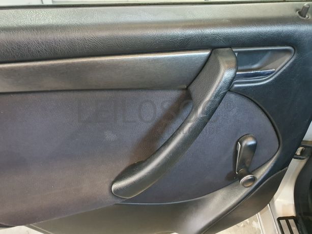 Mercedes-Benz C220 CDI · Ano 1998