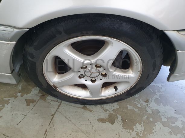 Mercedes-Benz C220 CDI · Ano 1998