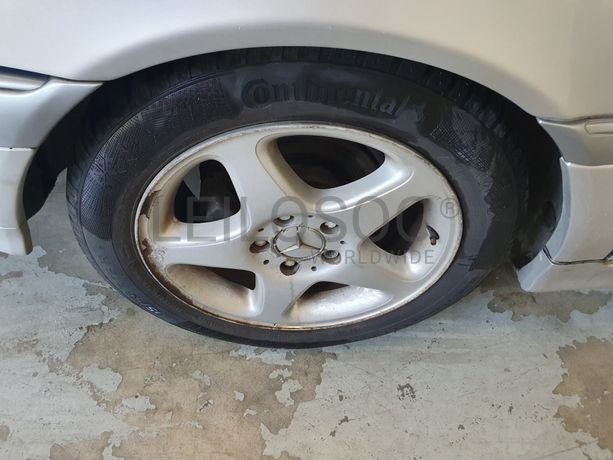 Mercedes-Benz C220 CDI · Ano 1998