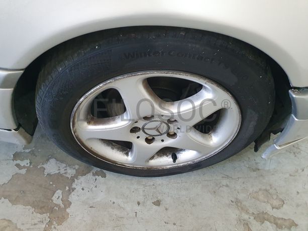 Mercedes-Benz C220 CDI · Ano 1998