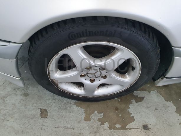 Mercedes-Benz C220 CDI · Ano 1998