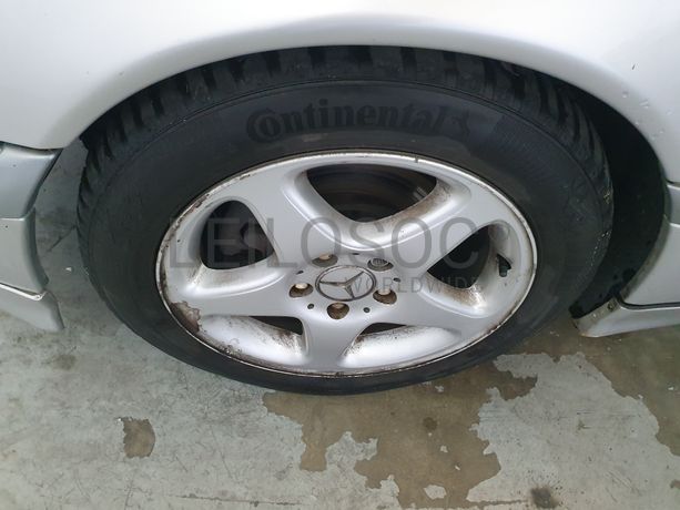 Mercedes-Benz C220 CDI · Ano 1998