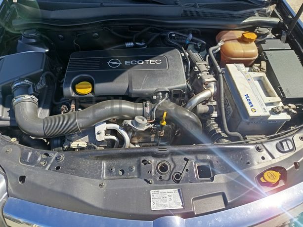 Opel Astra 1.7 CDTI · Ano 2009