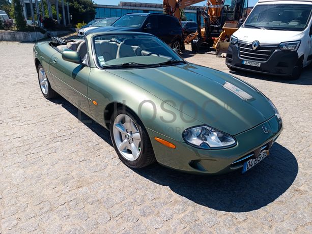 Jaguar XK8 · Ano 1999