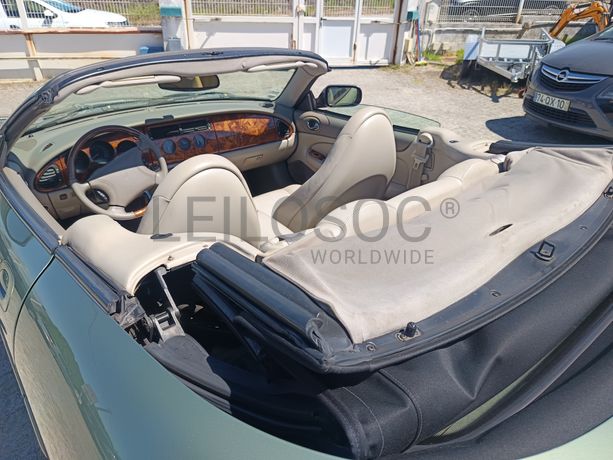 Jaguar XK8 · Ano 1999