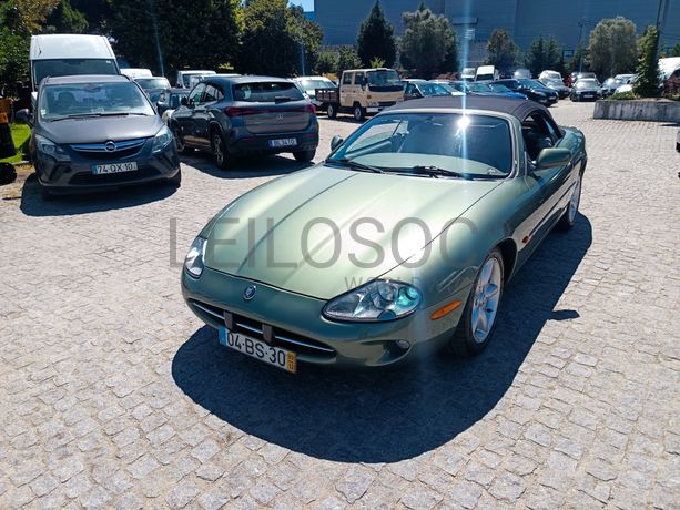 Jaguar XK8 · Ano 1999