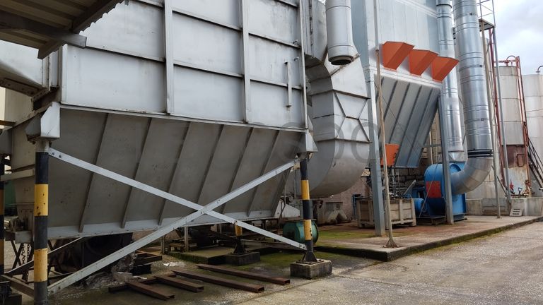 Equipamentos para Armazenamento · Sistemas de Aspiração de Poeiras