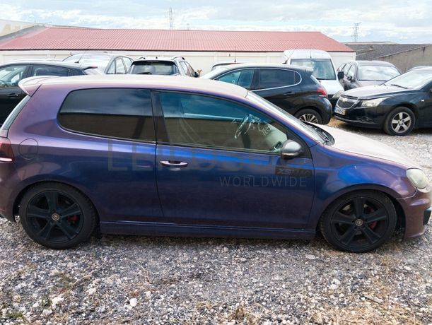 Volkswagen Golf 2.0 TSI GTI · Ano 2012