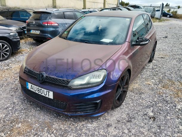 Volkswagen Golf 2.0 TSI GTI · Ano 2012