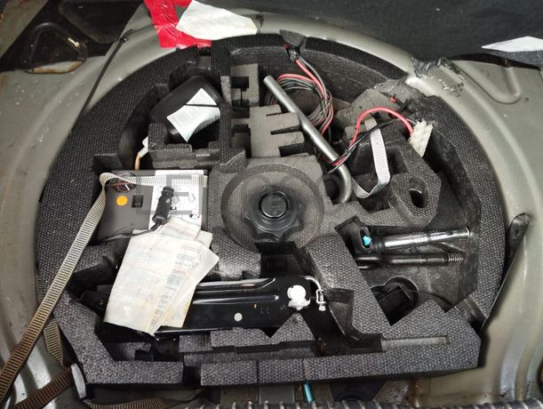 Volkswagen Golf 2.0 TSI GTI · Ano 2012