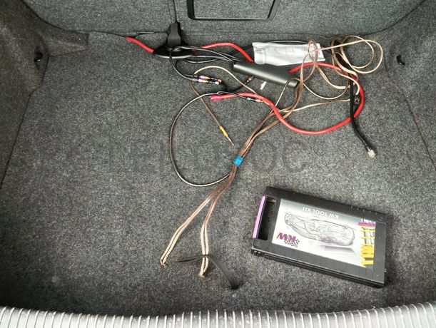 Volkswagen Golf 2.0 TSI GTI · Ano 2012