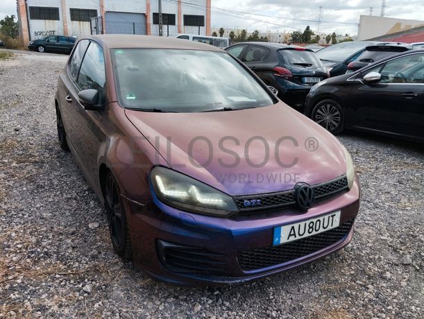 Volkswagen Golf 2.0 TSI GTI · Ano 2012
