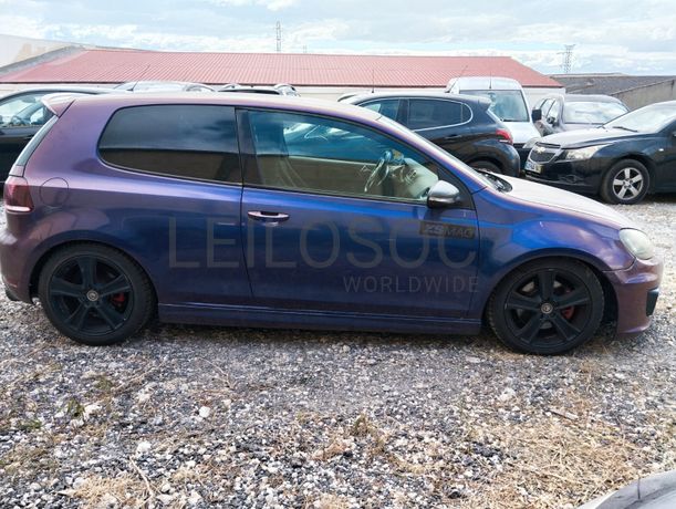 Volkswagen Golf 2.0 TSI GTI · Ano 2012