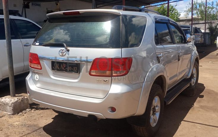 Toyota Fortuner