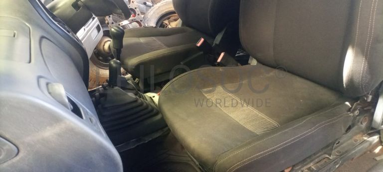 Nissan Hardbody NP 300