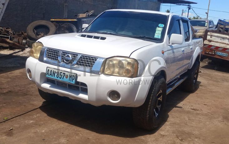 Nissan Hardbody NP 300