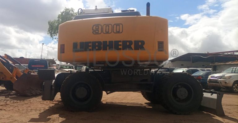 Escavadeira Liebherr A900C