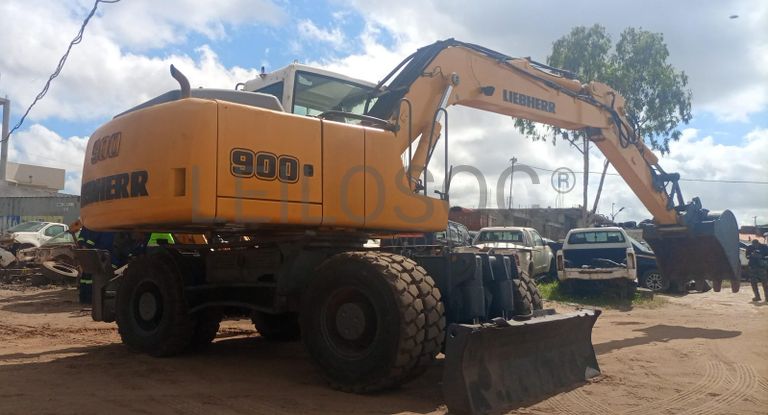 Escavadeira Liebherr A900C